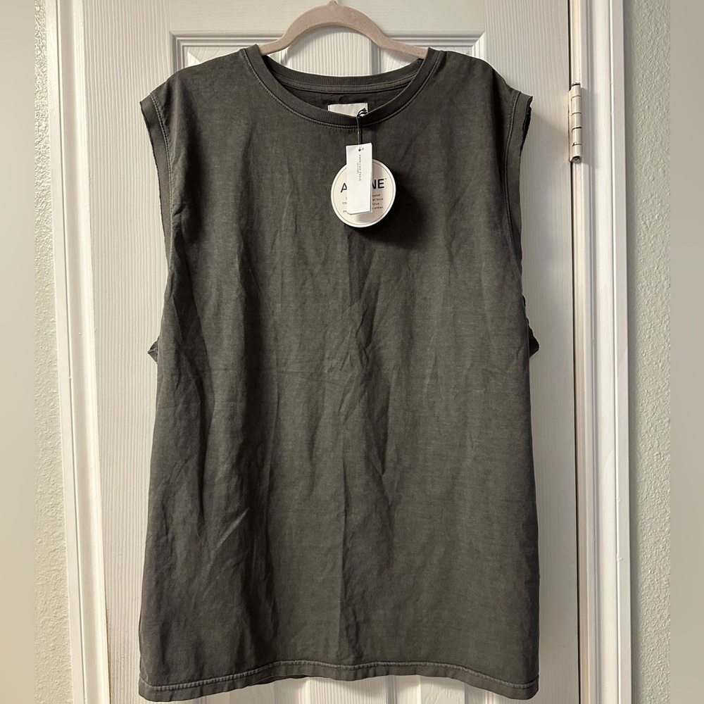 American Eagle Outfitters AExWE Unisex Sleeveless Size Medium NWT